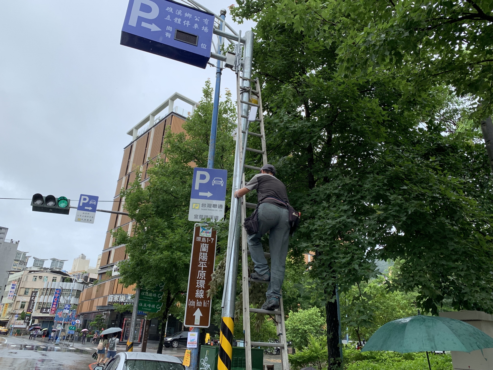 宜蘭礁溪_停車場車位資訊回傳